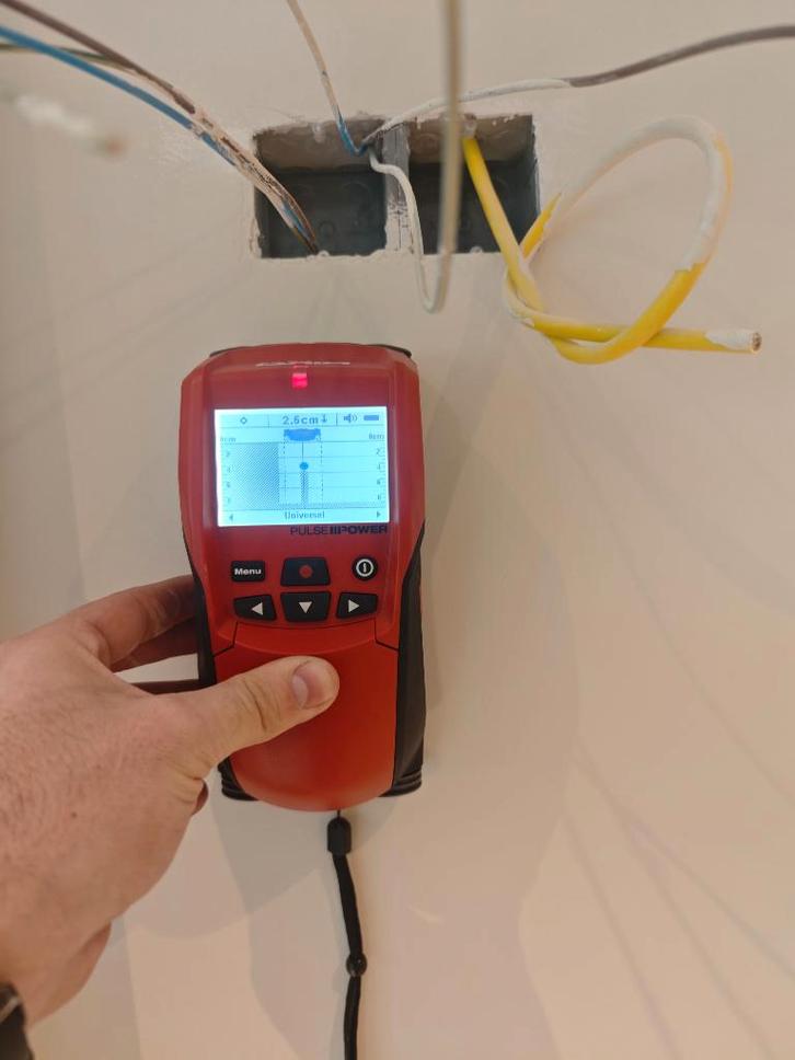 Detecteur mural Hilti, Hobby & Loisirs créatifs, Détecteurs de métaux, Comme neuf, Enlèvement ou Envoi