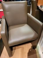 4 taupe club zetels weinig gebruikt.  Prijs per stuk, Ophalen