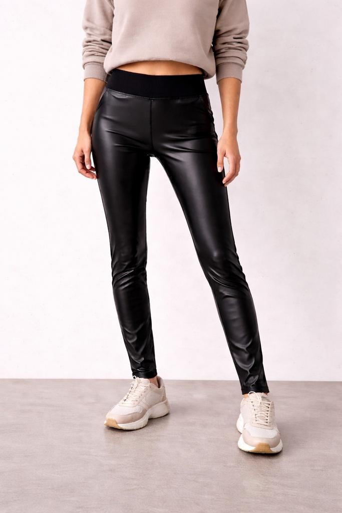 Zwarte eco-leren broek met stretch achterkant – maat S, Kleding | Dames, Leggings, Maillots en Panty's, Legging, Maat 36/38 (S)