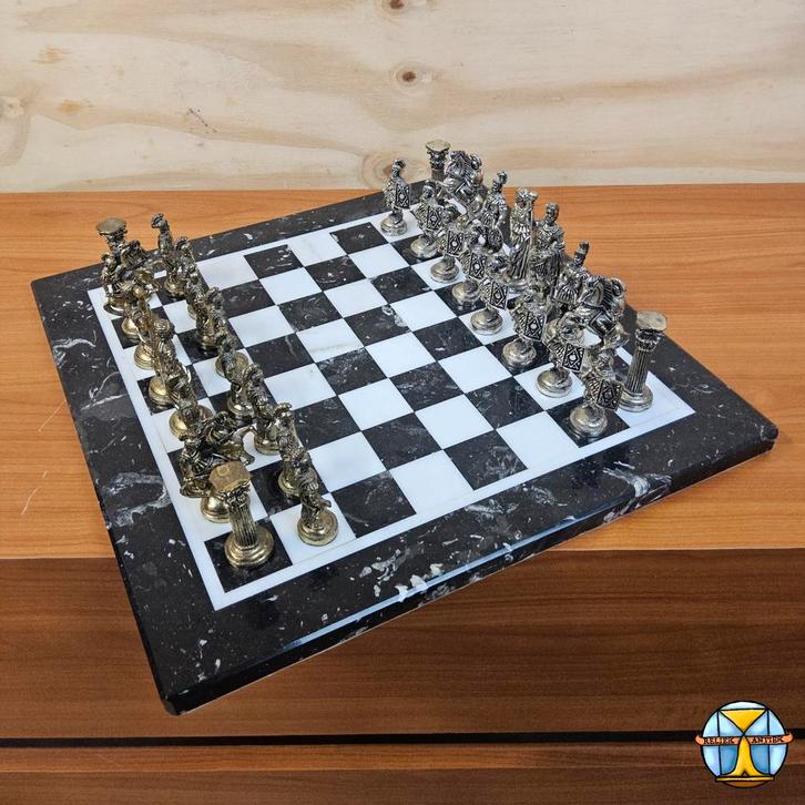 Jeu d'échecs en marbre avec figurines de César romain (42x42, Hobby & Loisirs créatifs, Jeux de société | Jeux de plateau, Comme neuf