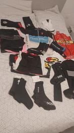 Lot de vêtements et accessoires de cyclisme, Enlèvement ou Envoi