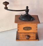 Joli ancien moulin à café "Le Vainqueur", Antiquités & Art, Enlèvement ou Envoi