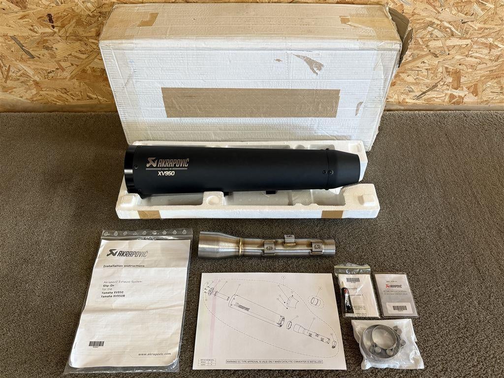 Akrapovic uitlaat demper Yamaha XV950 R XV950R Racer 13-16, Motos, Enlèvement ou Envoi, Neuf