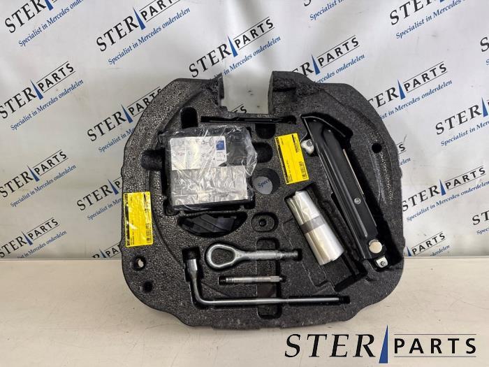 Ensemble cric d'un Mercedes SLK, Autos : Pièces & Accessoires, 3 mois de garantie, Utilisé, -, -