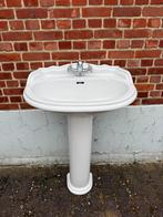 2 lavabo’s op voet, Doe-het-zelf en Bouw, Sanitair, Ophalen, Zo goed als nieuw, Kraan