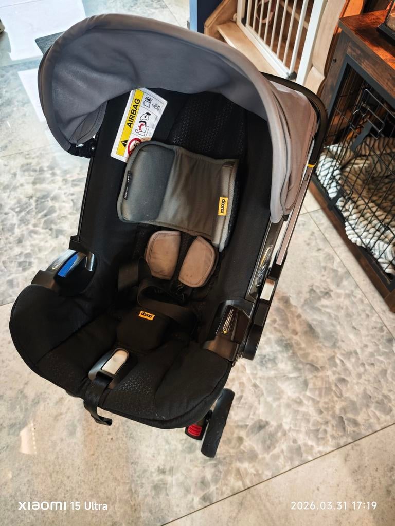 Poussette-cosi Doona, Enlèvement ou Envoi