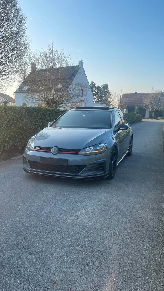 Volkswagen golf 7.5 TCR GTI, Auto's, Volkswagen, Particulier, Golf, Achteruitrijcamera, Zwart, Ophalen