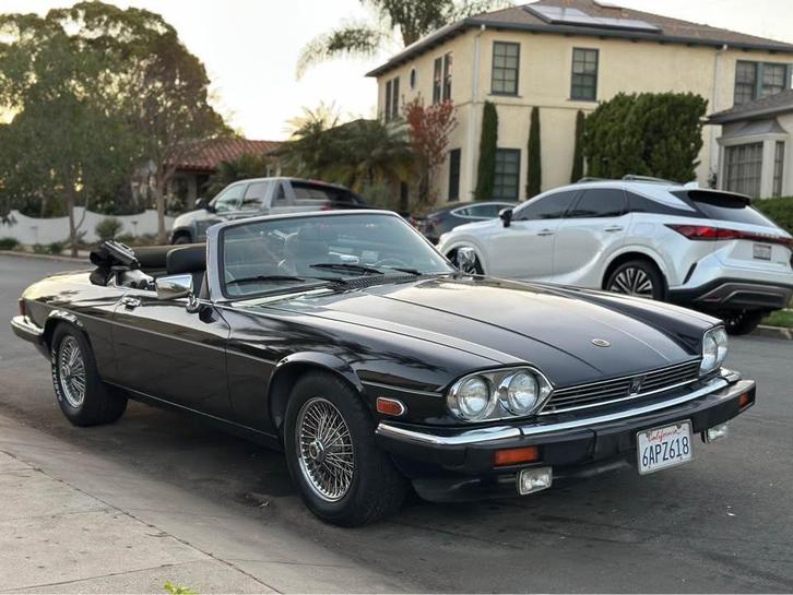 Jaguar XJS V12 5,3 L cabriolet 1990, Autos, Jaguar, Particulier, XJS, Essence, Cabriolet, 2 portes, Automatique, Noir, Noir, Cuir synthéthique