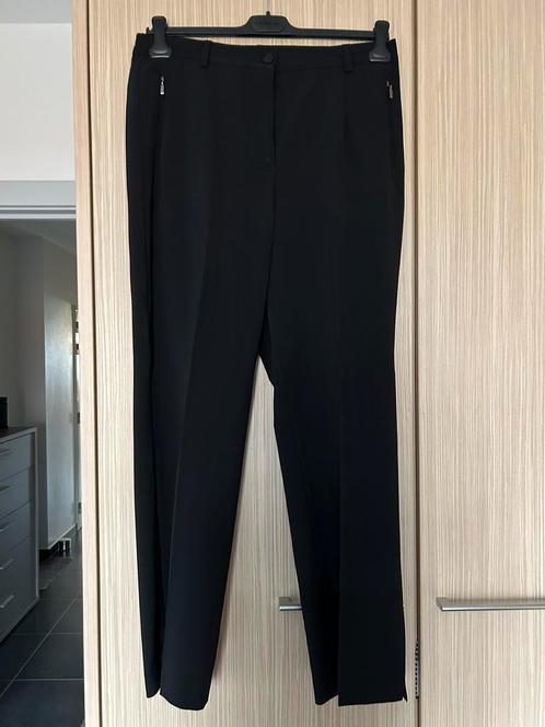 Zwarte broek gardeur 42, Vêtements | Femmes, Culottes & Pantalons, Comme neuf, Taille 42/44 (L), Enlèvement ou Envoi