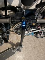 Ninebot g30 max, Fietsen en Brommers, Ophalen of Verzenden, Zo goed als nieuw