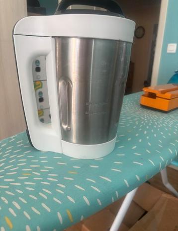 Verwarmde blender voor soep, compote, smoothie  beschikbaar voor biedingen