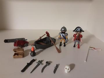 PlayMobil Pirate, soldat anglais et bateau à rames