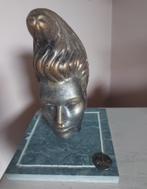 Sculpture tête PINTUS, Enlèvement