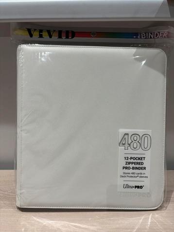 Ultra pro binder zippered 12-pocked Vivid white beschikbaar voor biedingen