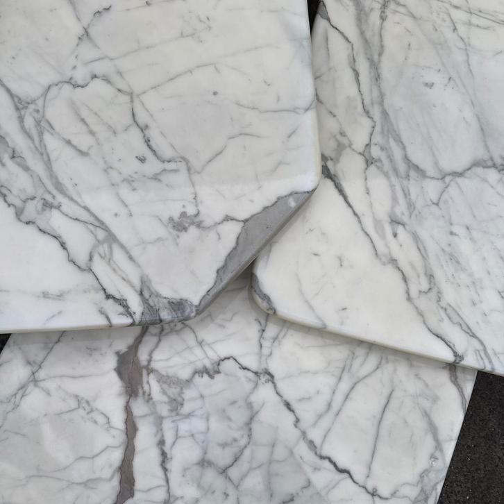 Set salontafels - Bianco Carrara marmer, Antiek en Kunst, Antiek | Meubels | Tafels, Ophalen