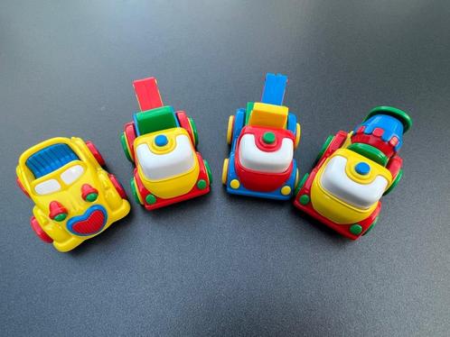 Jouet - 4 voitures push and go, Kinderen en Baby's, Speelgoed |Speelgoedvoertuigen, Gebruikt, Ophalen of Verzenden