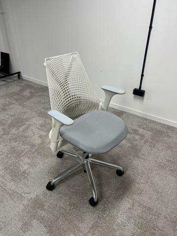‘Sayl’ office chair by Herman Miller  beschikbaar voor biedingen
