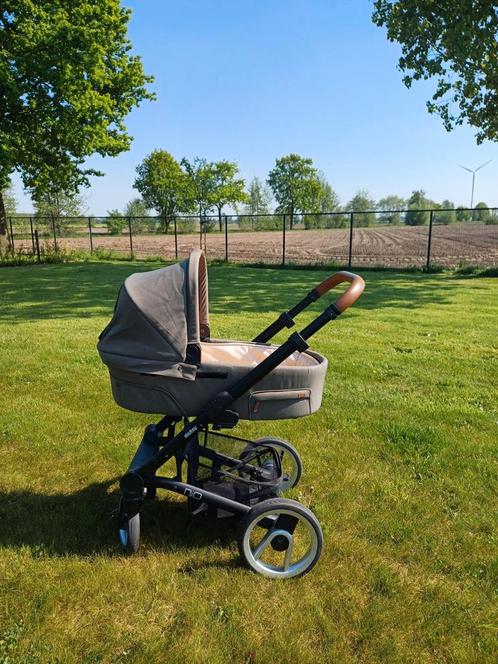 Kinderwagen, buggy, Mutsy Nio, Kinderen en Baby's, Kinderwagens en Combinaties, Zo goed als nieuw, Kinderwagen, Mutsy, Ophalen