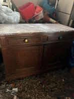 Meuble avec marbre, Enlèvement