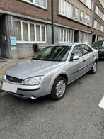 Mondeo 1.8 Eseence 51000km, Autos, Ford, Mondeo, Achat, Particulier, Radio