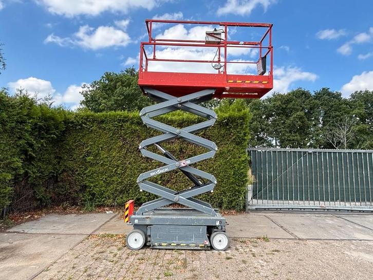 Skyjack SJ3219 schaarhoogwerker schaarlift 8m SJ 3219, Zakelijke goederen, Machines en Bouw | Liften, Steigers en Ladders