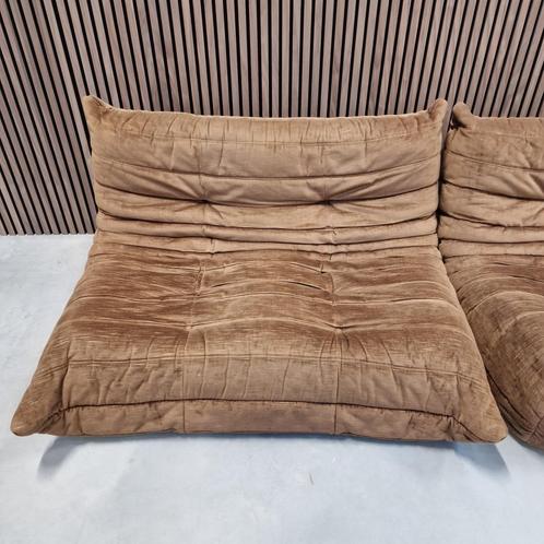 Ligne Roset Togo - Tweezits en hoek 70s, Antiek en Kunst, Antiek | Meubels | Stoelen en Sofa's