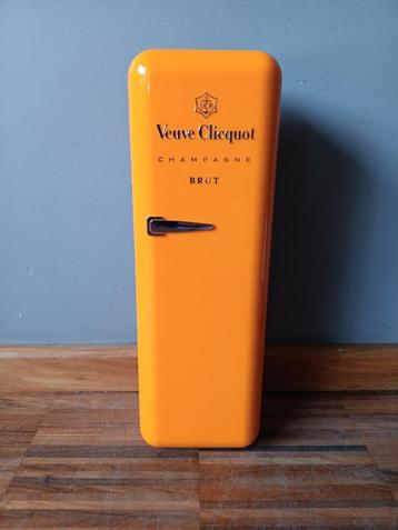 Champagne fleskoeler Veuve Cliquot beschikbaar voor biedingen