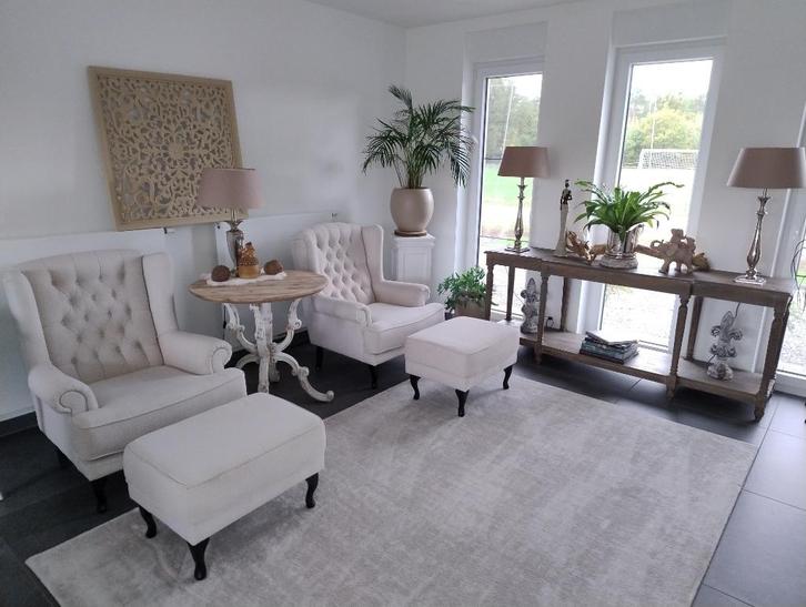 Chique Zetels met Poef 💎 Luxe Afwerking 💎 Nieuw ⭐⭐⭐⭐⭐, Huis en Inrichting, Zetels | Zetels, Nieuw, Tweepersoons, Hout, Stof