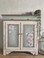 Landelijke Kast met bloemen, Ophalen, Gebruikt, 100 tot 150 cm, 100 tot 150 cm