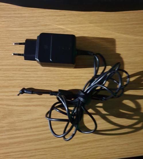 Adapter Asus EXA1004EH 19v-1,58a, Computers en Software, Laptop-opladers, Gebruikt, Ophalen of Verzenden