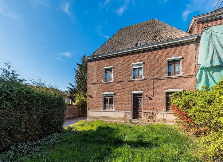Maison de maître 158000€ située à Wiers (Péruwelz), Immo, Huizen en Appartementen te koop, Provincie Henegouwen, 1000 tot 1500 m²