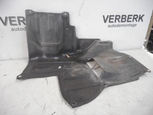BESCHERMPLAAT Toyota Celica (T20) (51409-20110), Auto-onderdelen, Overige Auto-onderdelen, Toyota, Gebruikt