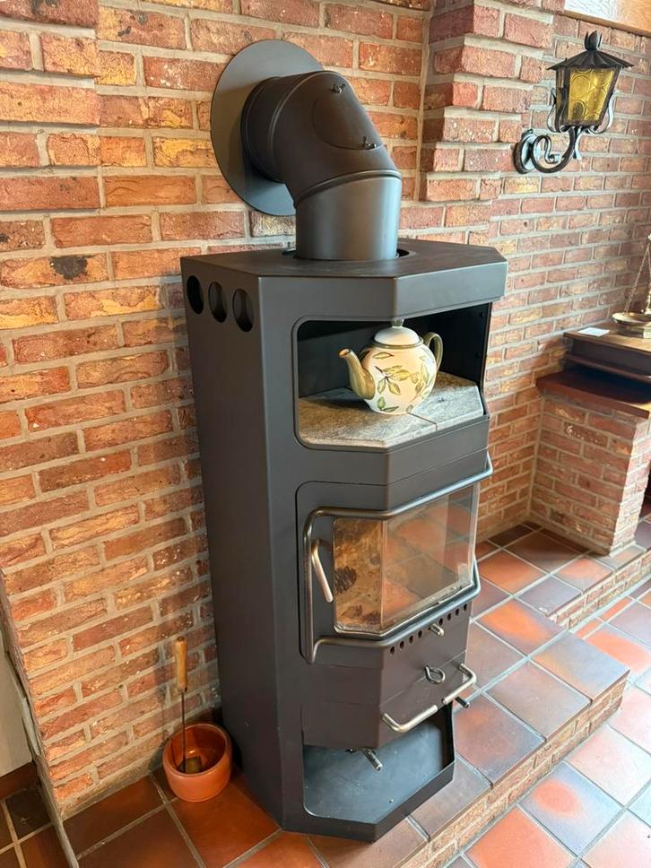 Houtkachel met speksteenelementen, Huis en Inrichting, Kachels, Zo goed als nieuw, Vrijstaand, Houtkachel, Hout, Ophalen