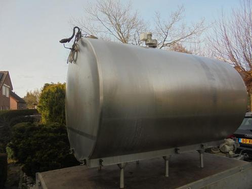 RVS / INOX tank, melktank, melkkoeltank, koeltank. 4000 lit., Zakelijke goederen, Overige Zakelijke goederen, Ophalen