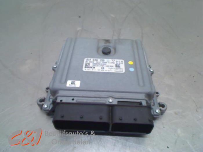 Ordinateur gestion moteur d'un Mercedes Vito, Autos : Pièces & Accessoires, Électronique & Câbles, Mercedes-Benz, Utilisé, 3 mois de garantie