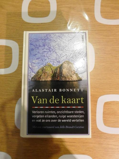 Boek ‘Van de kaart', Livres, Histoire mondiale, Comme neuf, Enlèvement ou Envoi