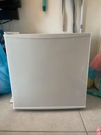 Minibar koelkast wit Ikea, Elektronische apparatuur, Koelkasten en IJskasten, Ophalen, Minder dan 85 cm, 45 tot 60 cm, Met vriesvak