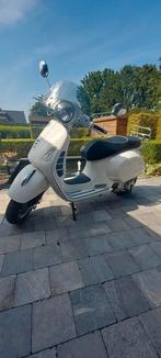 Vespa gts 300 super Bianco, Fietsen en Brommers, Scooters | Vespa, Ophalen, Overige modellen, 300 cc, Zo goed als nieuw