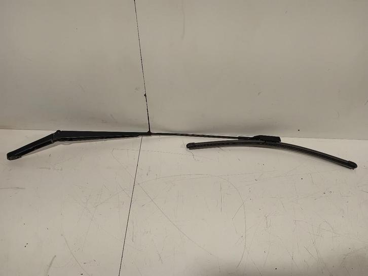 RUITENWISSERARM RECHTS VOOR Volkswagen Taigo (01-2021/-), Auto-onderdelen, Ruiten en Toebehoren, Volkswagen, Gebruikt