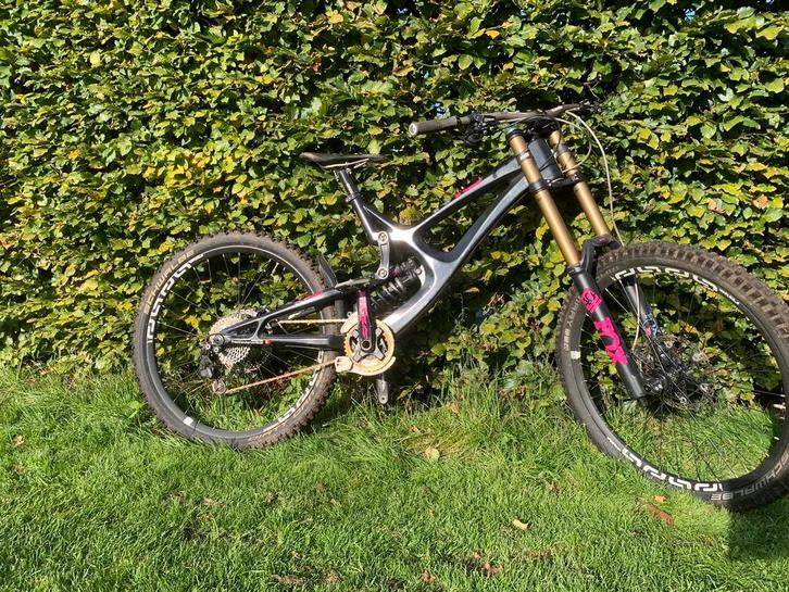 Intense M16 carbon pro (27,5”), Fietsen en Brommers, Fietsen | Mountainbikes en ATB, Zo goed als nieuw, Ophalen