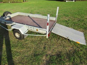 motor aanhangwagen quads  beschikbaar voor biedingen