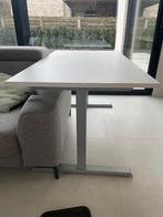 Verstelbare bureau in zeer goede staat  afhalen in Vlimmeren, Enlèvement