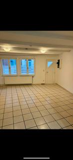 Maison a louer, Immo, Maisons à louer, Rez-de-chaussée, En direct du propriétaire, Charleroi, Province de Hainaut