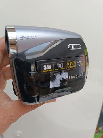 Samsung Vp d381 camera met 34x zoom beschikbaar voor biedingen