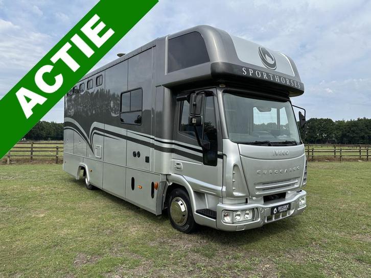 Iveco Eurocargo 7.5T 3-paards paardenvrachtwagen LIVING Marg, Auto's, Vrachtwagens, ABS, Lederen bekleding, Metaalkleur, Radio
