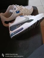 Nike Air Max, wit,  maat 44,5, Kleding | Heren, Schoenen, Ophalen of Verzenden, Zo goed als nieuw