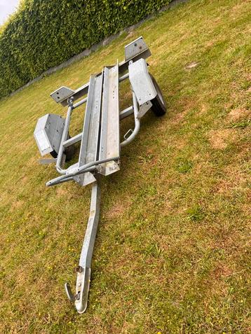 Remorque pour 1 à 2 moto avec rampe  beschikbaar voor biedingen