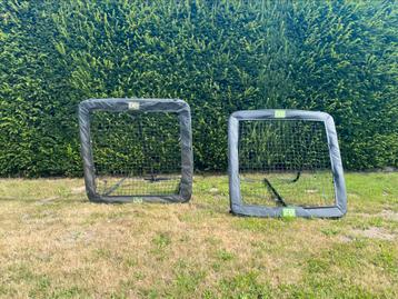 2 Voetbal rebounders beschikbaar voor biedingen