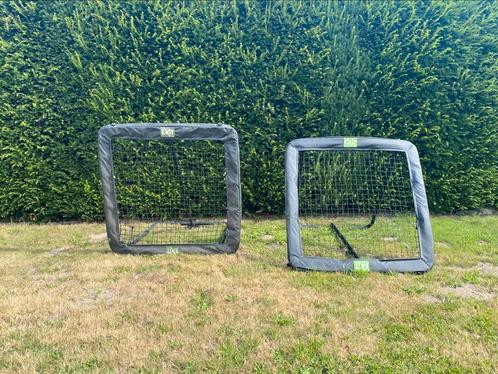 2 Voetbal rebounders, Sport en Fitness, Voetbal, Zo goed als nieuw, Ophalen