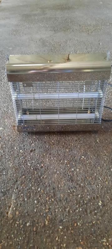 insectenlamp beschikbaar voor biedingen